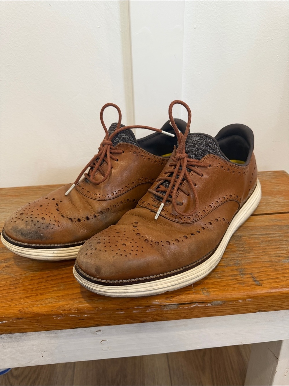 Cole Haan ØriginalGrand Ultra Wingtip Oxfords in British Tan Size 13